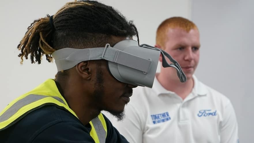 2019-11-28_VirtualReality.jpg