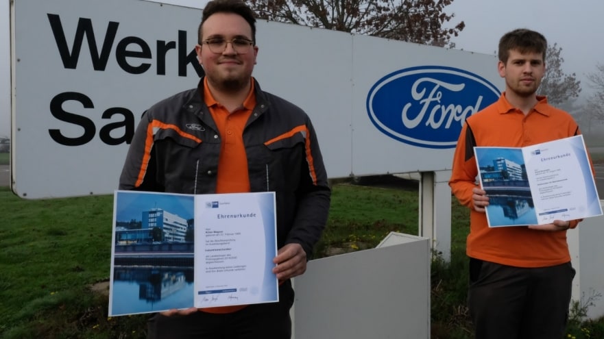2020-11-18_Ford-Azubis_landesbeste_Absolventen.jpg