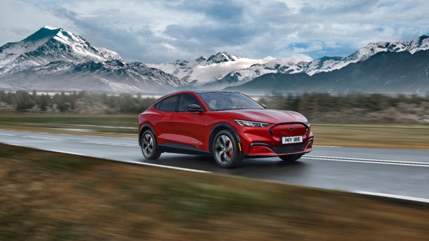 2020-12-09_Ford_Mustang_Mach-E.jpg