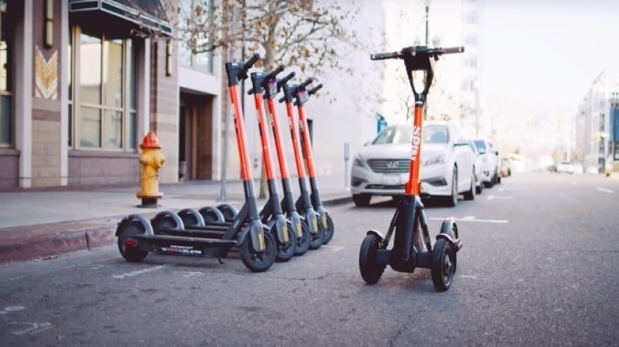 2021-01-27_Ferngesteuerte_E-Scooter.jpg