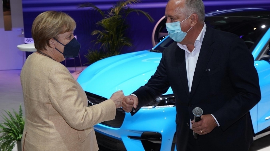 2021-09-07_IAA_Merkel.jpg