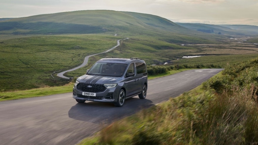 2021-10-12_Ford_Tourneo.jpg
