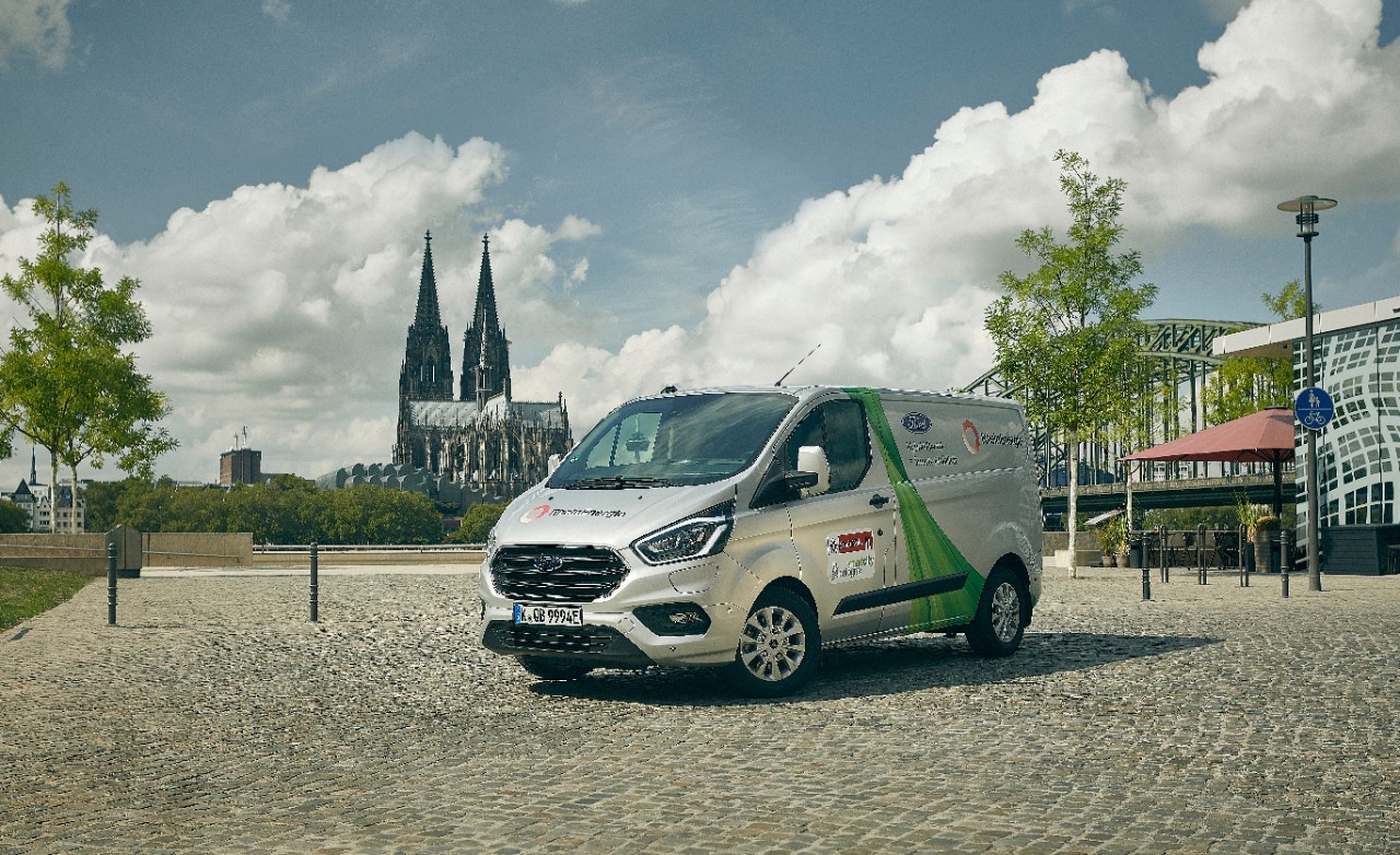 Transit_Custom_PHEV.jpg