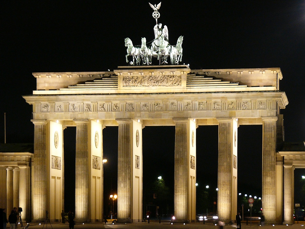 brandenburger_tor_n2.jpg