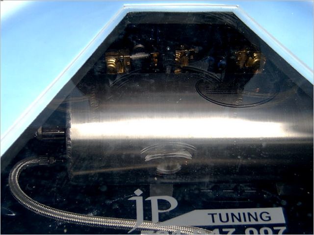 043.jpg